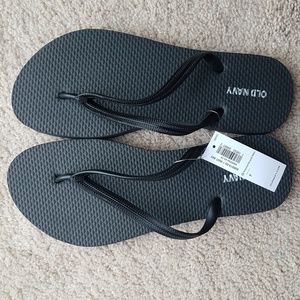 Old Navy Flip flops